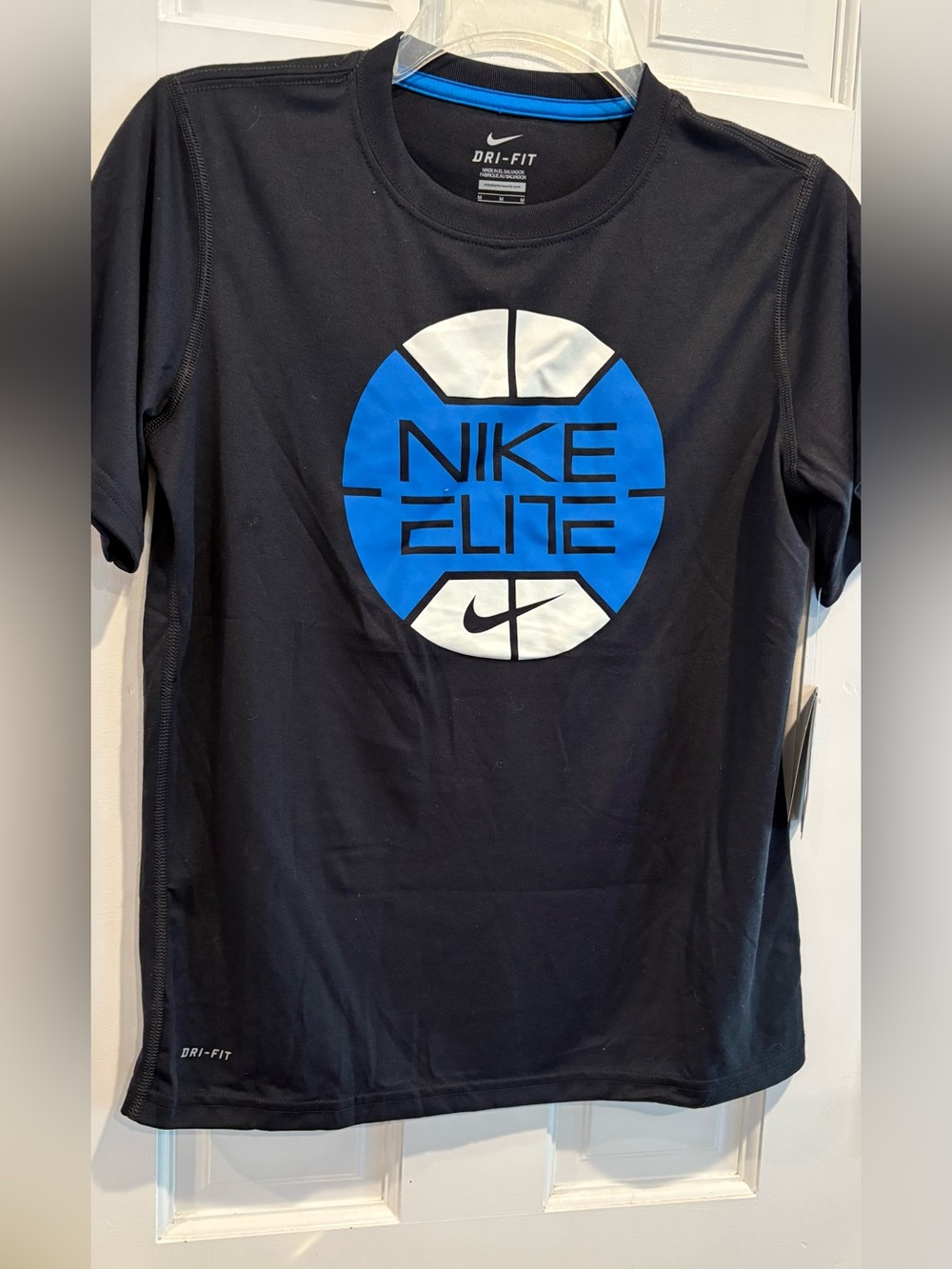 NWT! Boys Nike Dri-FIT Black T-Shirt. Size M